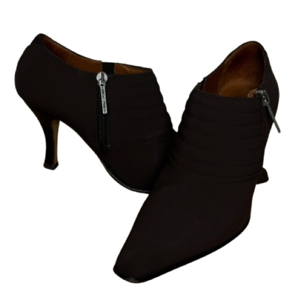 Donald L Pliner Monica ankle bootie - dark brown - sz 8.5 narrow